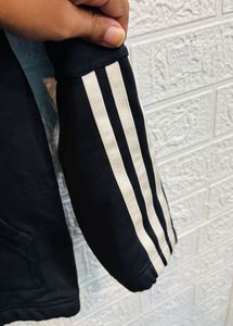 🇬🇧 Adidas Imported Graphic Hoodie
