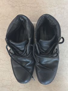 Ankle Black Leather Shoes