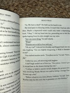 Beach Read by Emily Henry