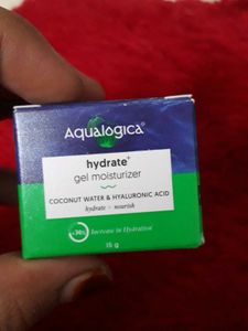 Aqualogica Hydrate+ Gel Moisturizer with Coconut W