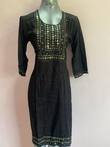 New Unused Black Embellished Kurta
