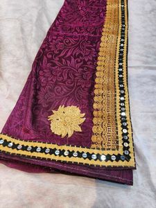 Elegant Embroidered Purple 💜 Saree