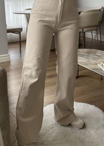 H&amp;M Beige Straight Pants