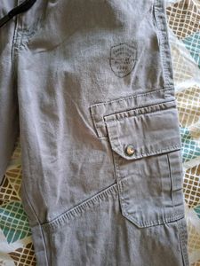 Boy&#39;s Grey Cargo Pants