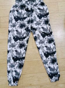 Tie-Dye Print Pants With T Shirt