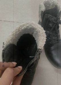 Black Boots