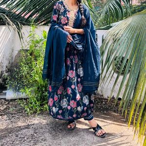 Alia Cut Kurta Set ❣️