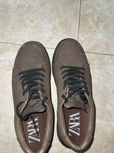 ZARA sneakers Uk10 Less Used