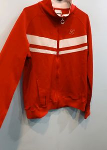🇹🇼 New Balance Hoodie
