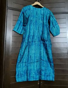 Blue Striped Printed Pure Silk Kurta &amp; Legging