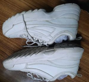 WHITE CHUNKY WOMEN SHOES