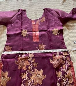 Embroidered Net Kurta