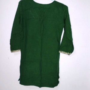 Women Short Green Kurti