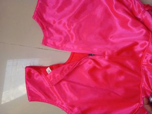 hot pink dress