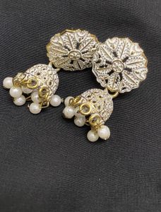 ETHNIC JHUMKE WHITE(mini)