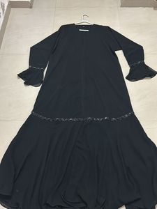 Dubai Abaya