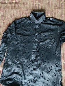 Abstract Pattern Button-Down Shirt