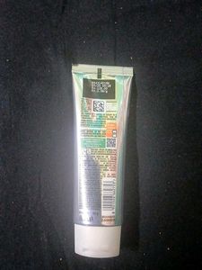 Garnier Vitamin C Serum Cleanser