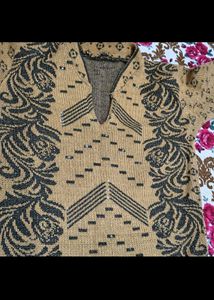 Elegant woolen kurta used multiple timez