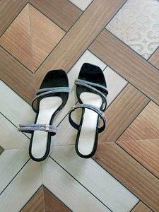 Sale !!! Black Shimmer Party Wear Heels