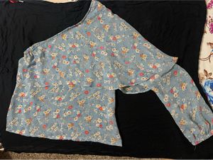 Floral One-Shoulder Top