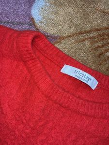 Coral Textured Pullover