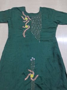 Green Kurti