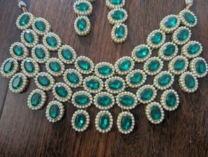 Green jewellery Set