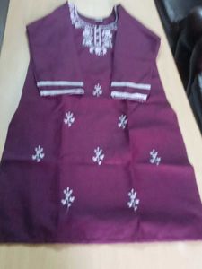 Embroidered Kurti Set - Size M