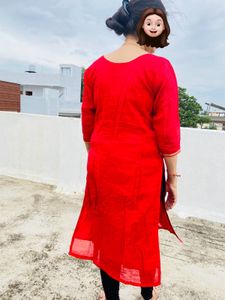 Red Kurti