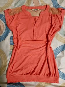 Cute Loose Top With Laced Shoulder