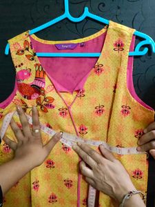 Floral Print Tunic Top