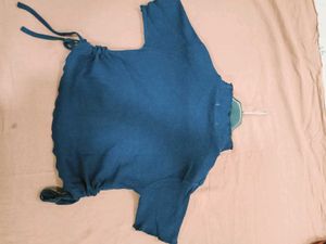 Casual Navy Blue Crop Top