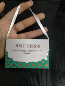 Just Herbs Lipstick Kit