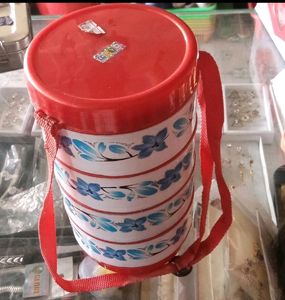 3 Lunch Box/₹525