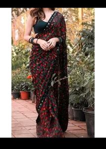 Floral Printed Georgette Saree