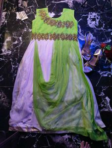 Green Embroidered Dress💚