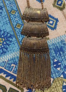 i am selling a beautiful boho necklace