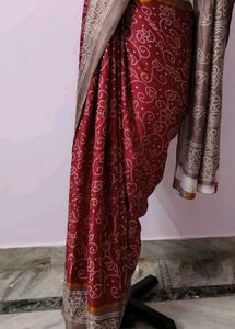 Elegant Maroon Bandhani Saree
