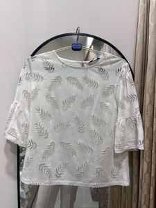 MAX Embroidered Top