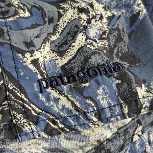 Patagonia Men&#39;s Wavefarer Boardshorts!