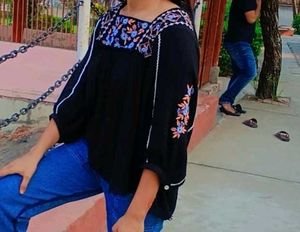 Black Flare Top