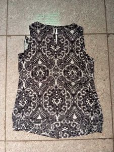 Cute Black And White Top