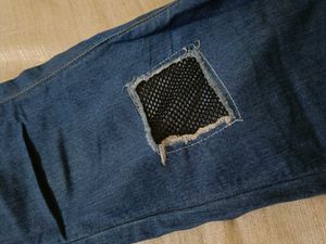 woman&#39;s Denim Jeans