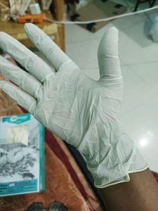 2 Pack Of Surgical Gloves