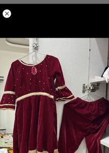 Party Wear Valvet Kurti And Pant