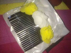 Floral Hair Comb(1 Piss/1 Pkt)♥️