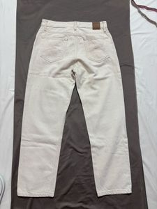 Off-White Straight Jeans
