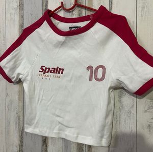 Levi’s Printed Football Crop top