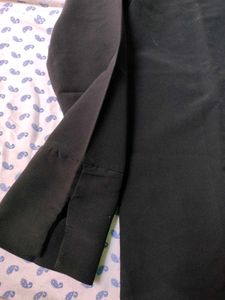 Black Georgette Straight Top With Neck Detailing
